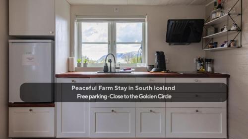 Exterior view, Asgarður Farm Stay apartment in Hveragerdi