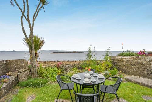 3 Bed in Mousehole oc-morcot, Mousehole