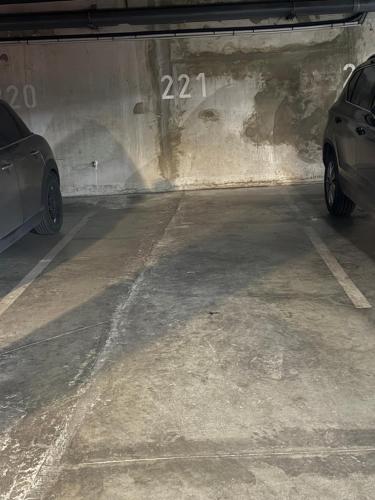 Hyper centre ville de Reims avec parking