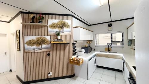 Smart Home Oasis & Luxury Living, Midrand