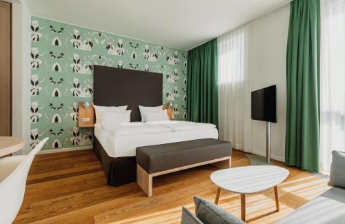 1 queen bed