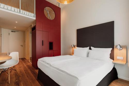 2 double beds