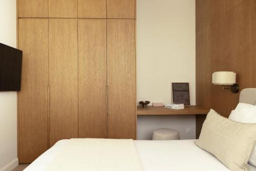 UrbanFlat 111 - Appartement Luxe Paris Madeleine - image 8