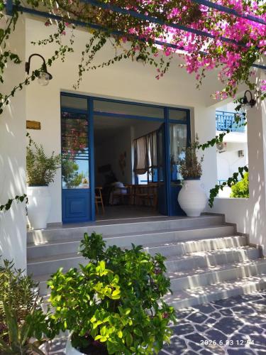 Hotel Flisvos in Megalochori (Agkistri)