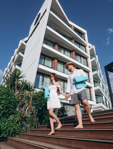 Luxury Premium Finese - Golem