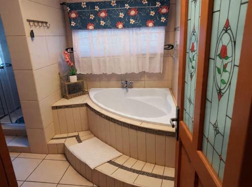 Rhodesdene Guesthouse - Kimberley