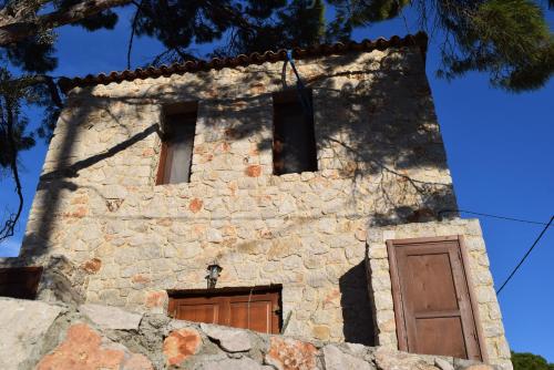  Pyrgos Luxury Country Home in Ialyssos