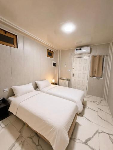 Chalet Duplex N 6 avec piscine in בן אקנון
