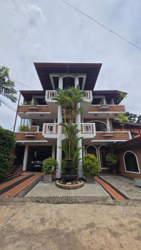 Melvila, Colombo
