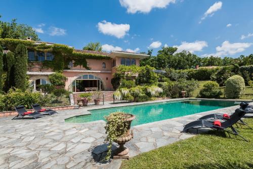 Villa Esmeralda - somptueuse villa 15 personnes avec piscine - Location, gîte - Saint-Jean-de-Luz