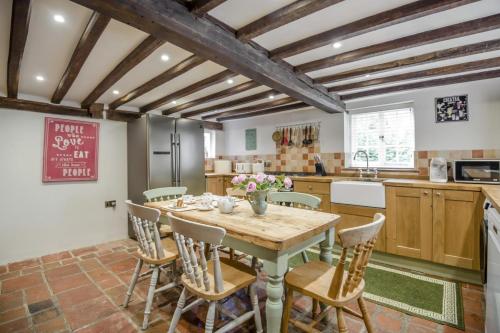 Seadmed, 4 Bed in Bethersden oc-r44852 in Bethersden