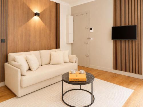 Louvre - Premium apartment for 4 - image 3