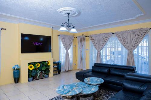 Mainway home - Harare Mainway home - Harare