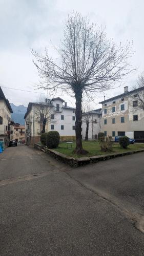 Appartamento al Quadrato in Lorensago Di Kadore
