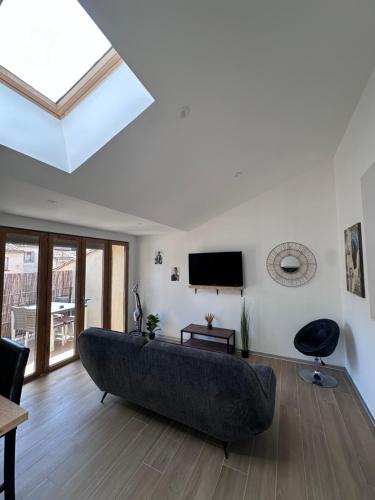 Three-room apartment 10 minutes from the beaches, linen and cleaning included