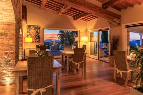 Restoran, Dimora Santa Margherita - Boutique Hotel in Cinigiano