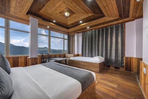 Narkanda Heights by Splendid Retreat Hotels in Narkanda