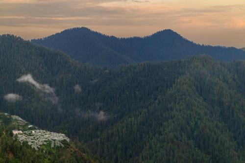 Narkanda Heights by Splendid Retreat Hotels