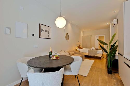 Saristays Valencia Luxe Style