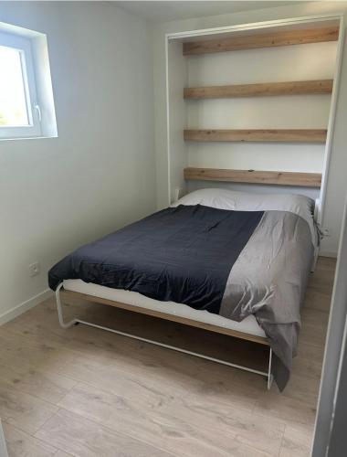 Petit Havre de Paix, Maisonnette contemporaine climatisee avec jardin prive in La Valentine