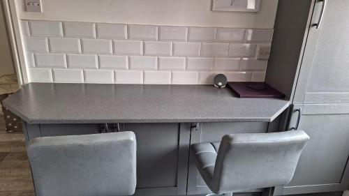 設施, Bungalow - Sleeps 4 - Parking - Garden in 阿騰堡&奇韋爾東