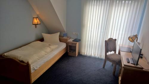 1 twin bed