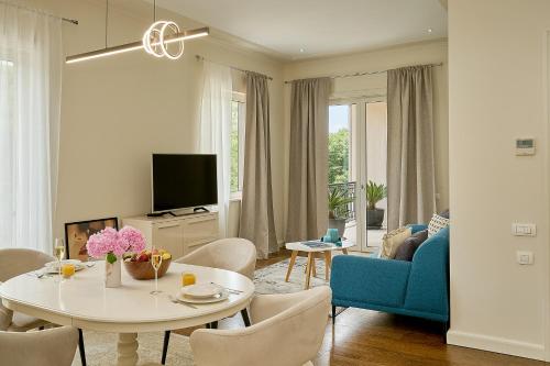 Porto Montenegro Tara 302