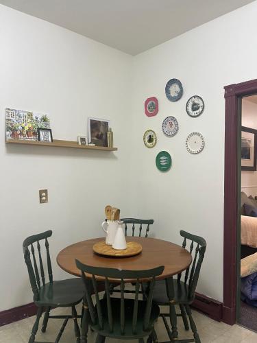 Gloucester Woods Farms Scenic Stable Apartment on 147 Acres in Berkeley (ON)