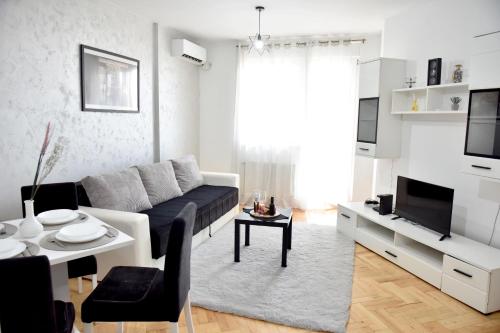 Apartman Black Star