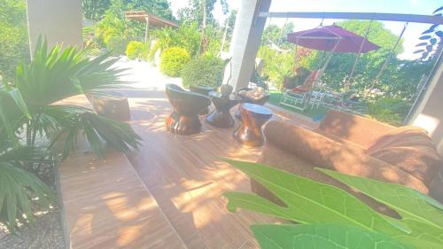 SenpaTiC Garden in Les Cayes