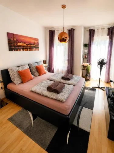 Comfortable Apartment on Elbe River in Dresden, Deutschland
