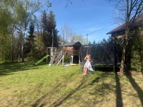 Сад, Świata Koniec nad Liswartą (Swiata Koniec nad Liswarta) in Niwiska