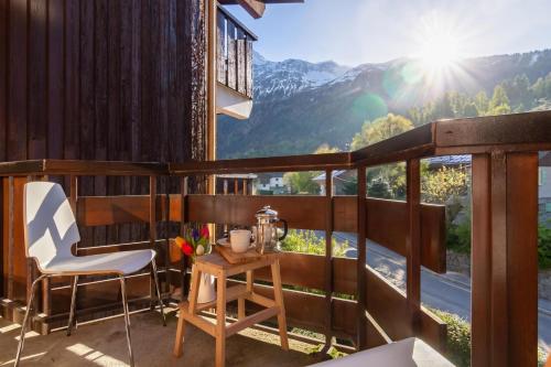 Le Prarion 24A Ski in/Ski out at Les Houches (Sleeps 4) - Happy Rentals
