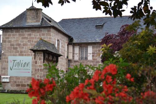 Hôtel Restaurant Le St Julien Hotel de charme Perpezac-le-Noir