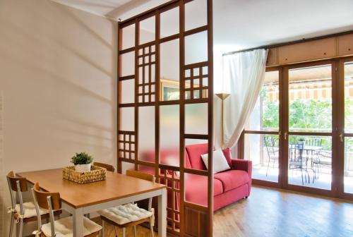 Green Terrace Apartment in Lecco Center