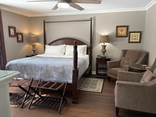 Casa Blanca Boutique Bed & Breakfast Room Type - Scarlett King Room
