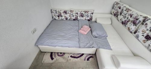 Studio flat in ออร์ตาคอลล์