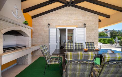 Stunning Home In Labin - Location saisonnière - Labin