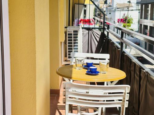 Apartamento con aire en el centro - 3 pers. - ES-258-198