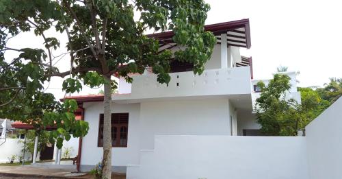 Emildale Villa