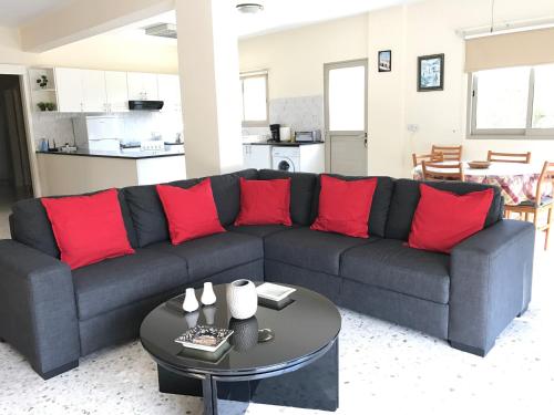 Himonas Apartments