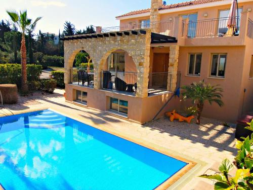 Villa 1 Sandy Beach Villas - Heated pool - Jacuzzi - Private Beach Area - Sea Views