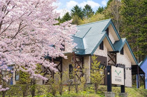 Exterior view of Hotel Furano Verde