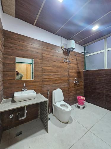 Brahma Heritage Resort - image 2