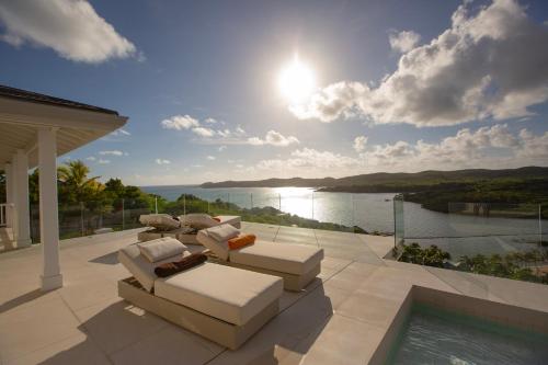 Villa Moonridge - Nonsuch Bay Resort in Freetown