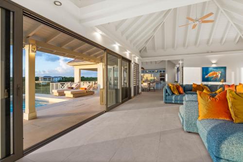 Villa Moonridge - Nonsuch Bay Resort in Freetown