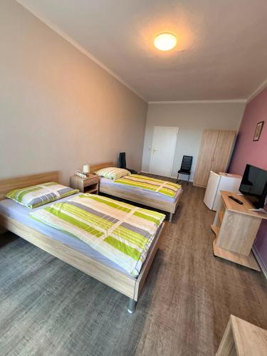 . Zimmer für Monteure