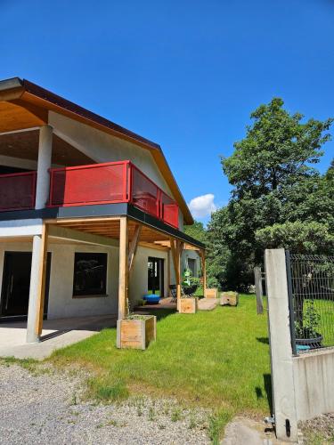 Appartement spacieux avec Jacuzzi et Sauna in Lembaša