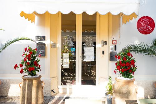 Зовнішній вигляд готелю, Casamare Hotel in Сан - Вінченцо