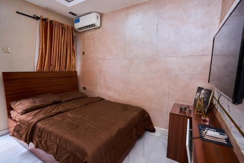 Isimi Apartment - image 5